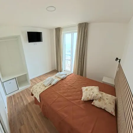 Bed & Breakfast Pura Vida Baleal *