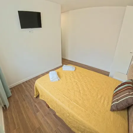 Pura Vida Baleal B&B 페렐
